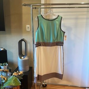 Dress barn with tag size 16